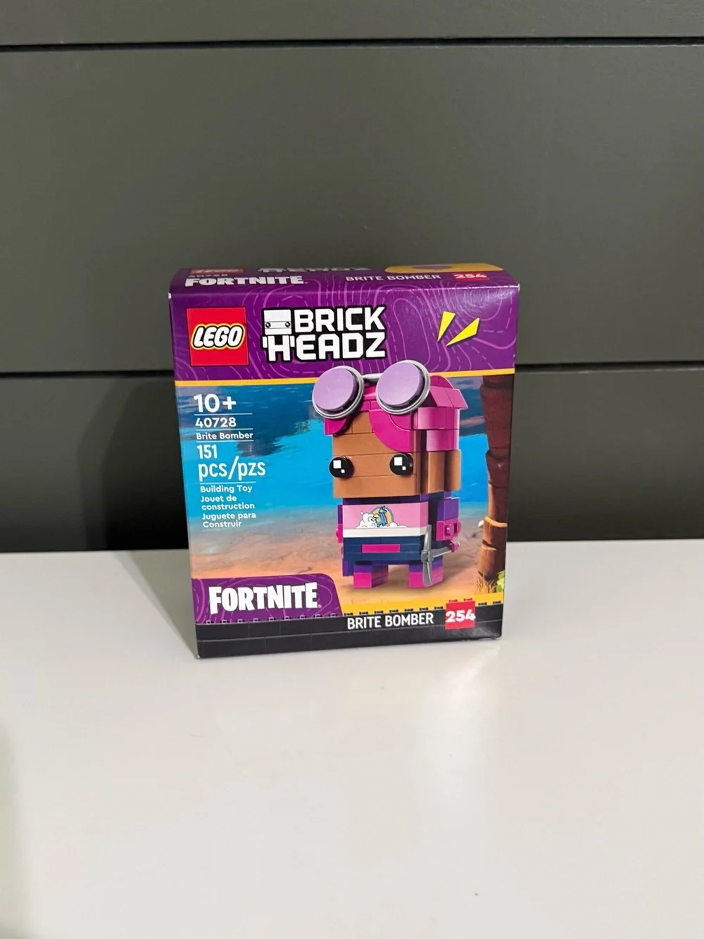 LEGO BrickHeadz Fortnite Brite Bomber - Pink and Purple Buildable Figure 40728